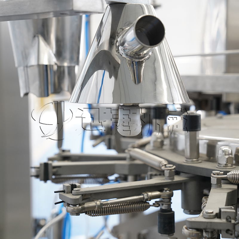 給袋式醬料包裝機